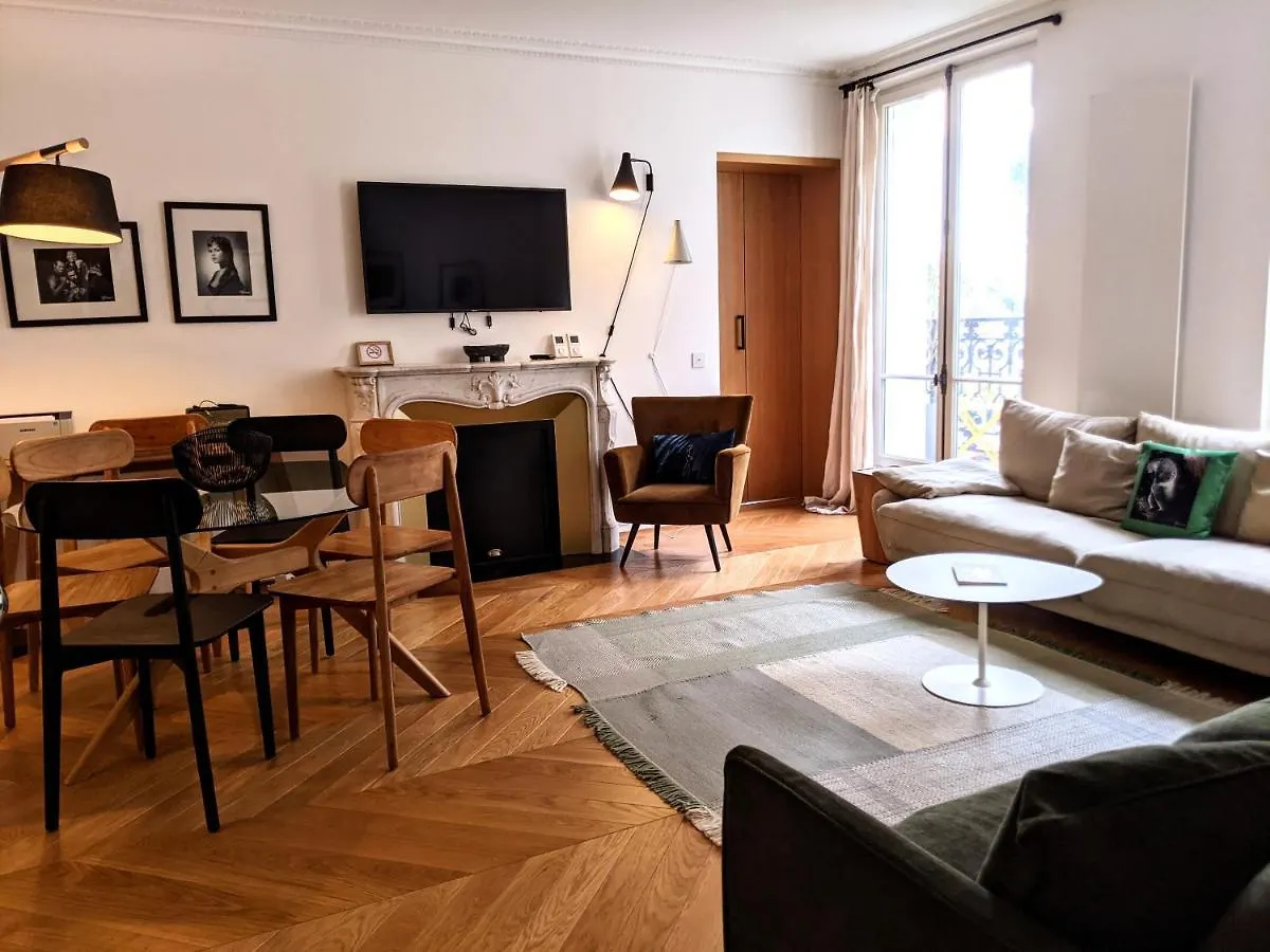 Residences Harcourt - Ile Saint Louis - Paříž
