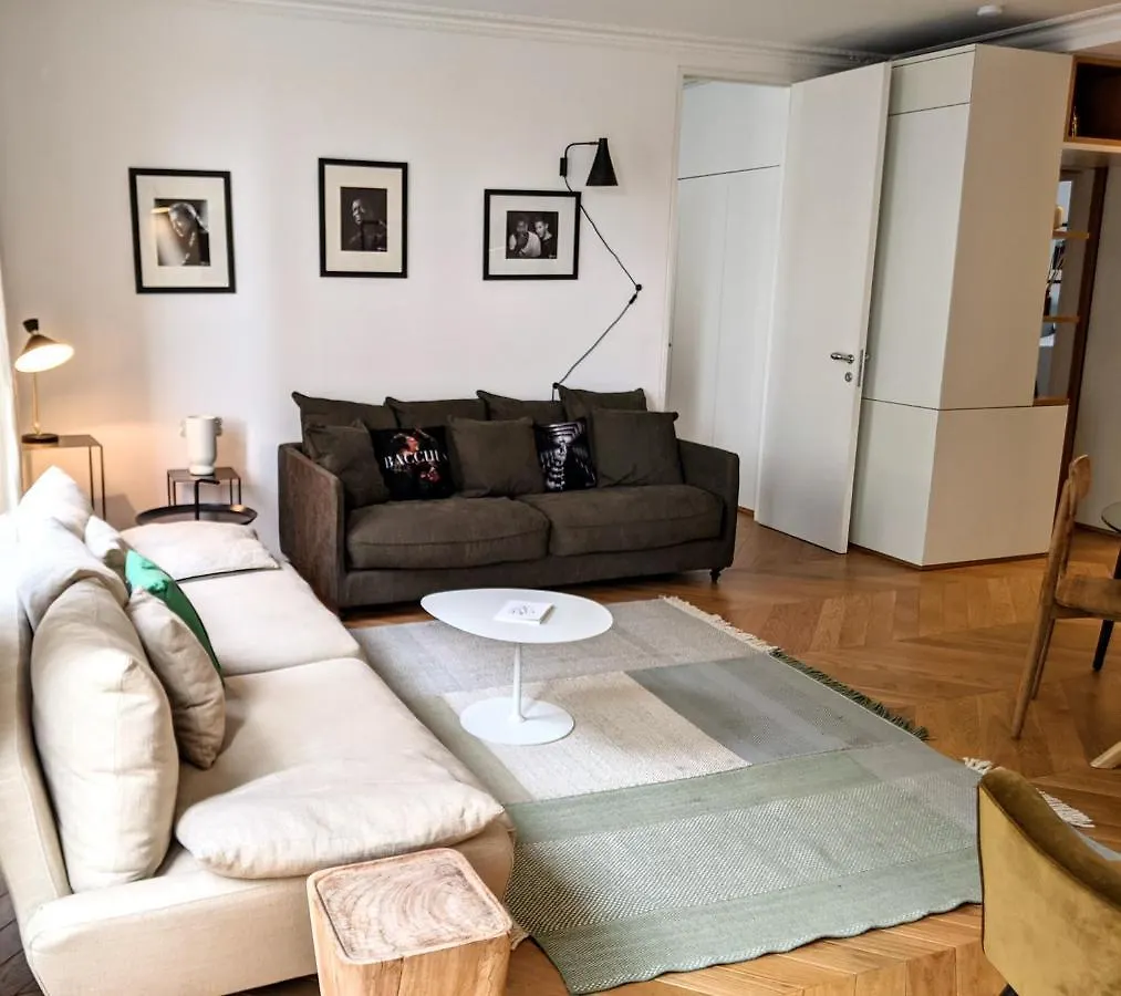 Residences Harcourt - Ile Saint Louis - Paříž